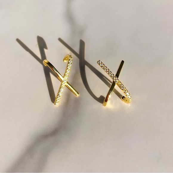 X Shape Earrings - 18k Gold Plated on Silver 925 - Picture 1 of 1